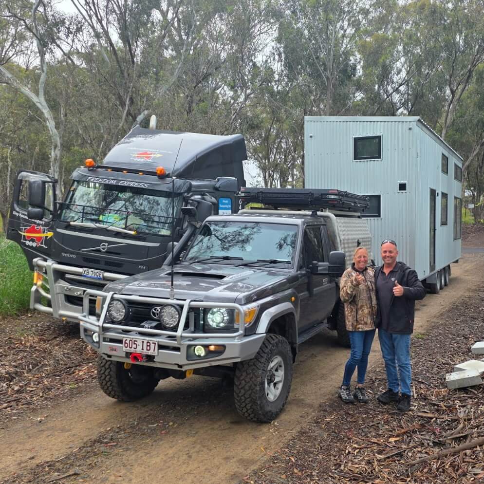 Offroad tiny home delivery of a new LJM build with help from SRTS