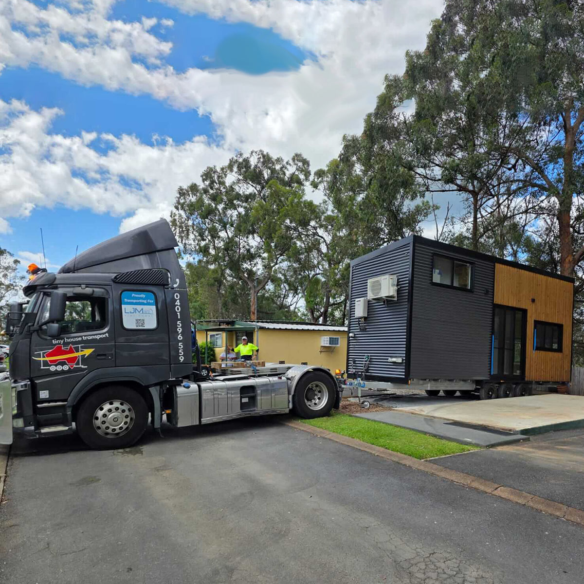 Tiny House delivered to Advancetown Queensland